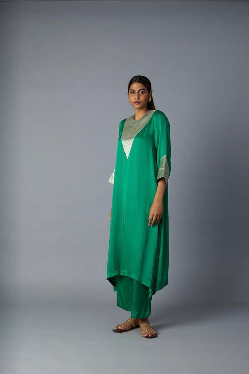 TIKONA KURTA SET- GREEN