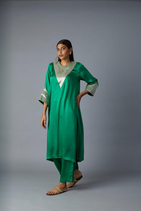 TIKONA KURTA SET- GREEN