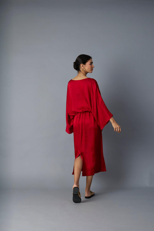 BATWING DRESS RED