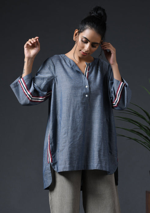 CHAMBRAY TAPE BLOUSE