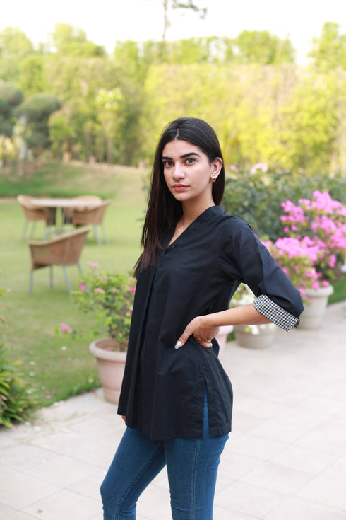 V NECK SOLID TOP