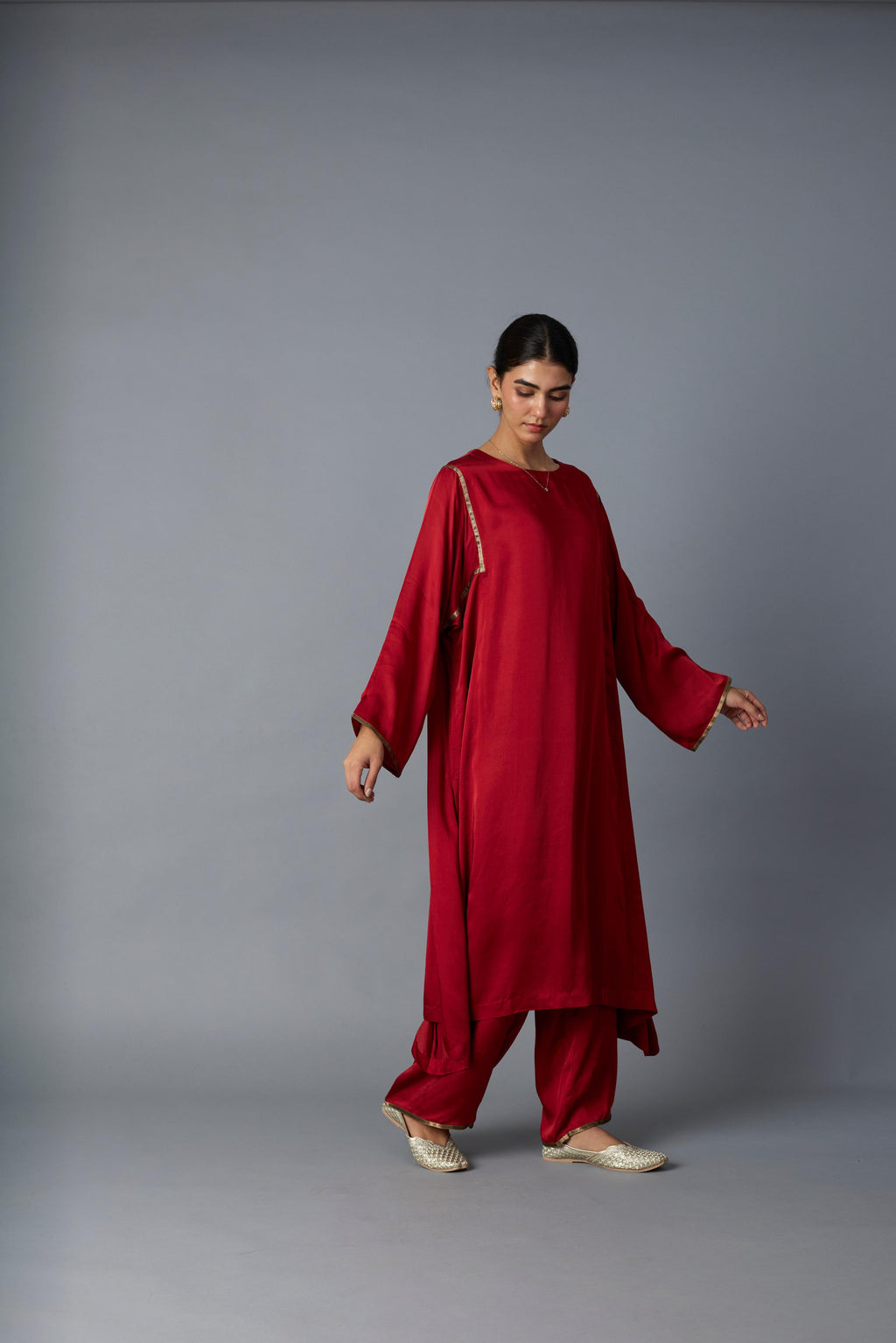 SABAH KALIDAR KURTA SET- DEEP RED