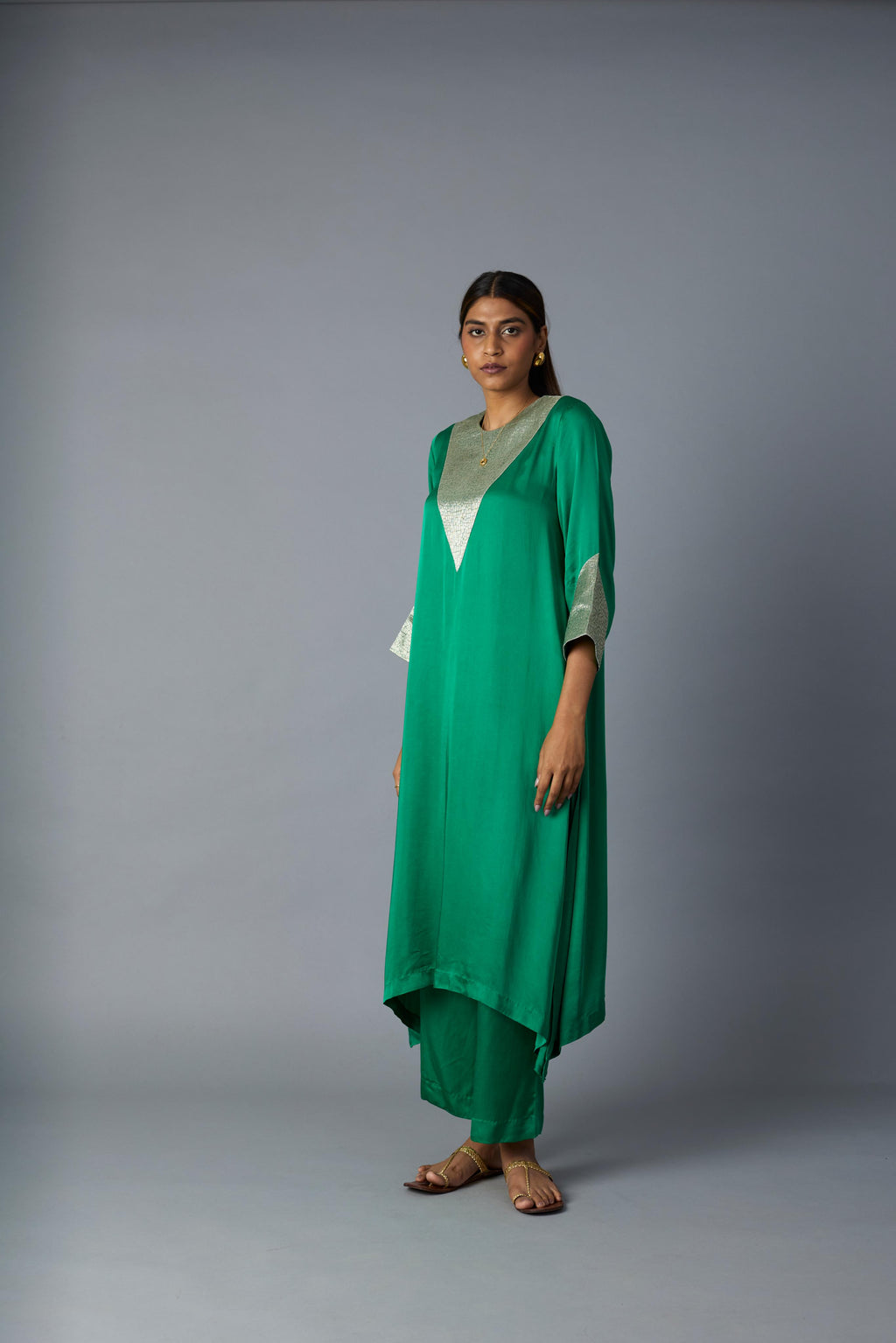TIKONA KURTA  SET- GREEN