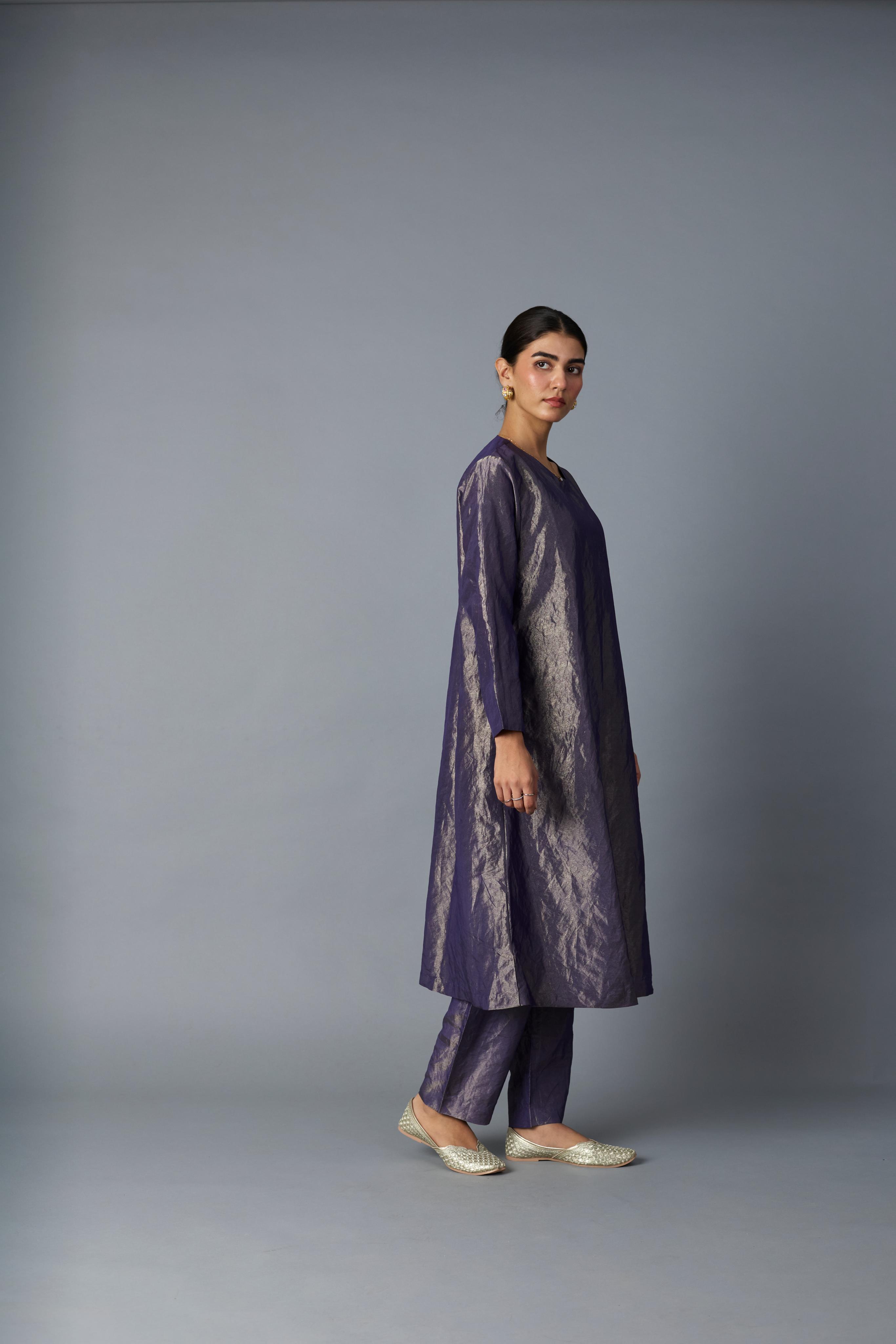 CHANDRIKA TISSUE KURTA SET
