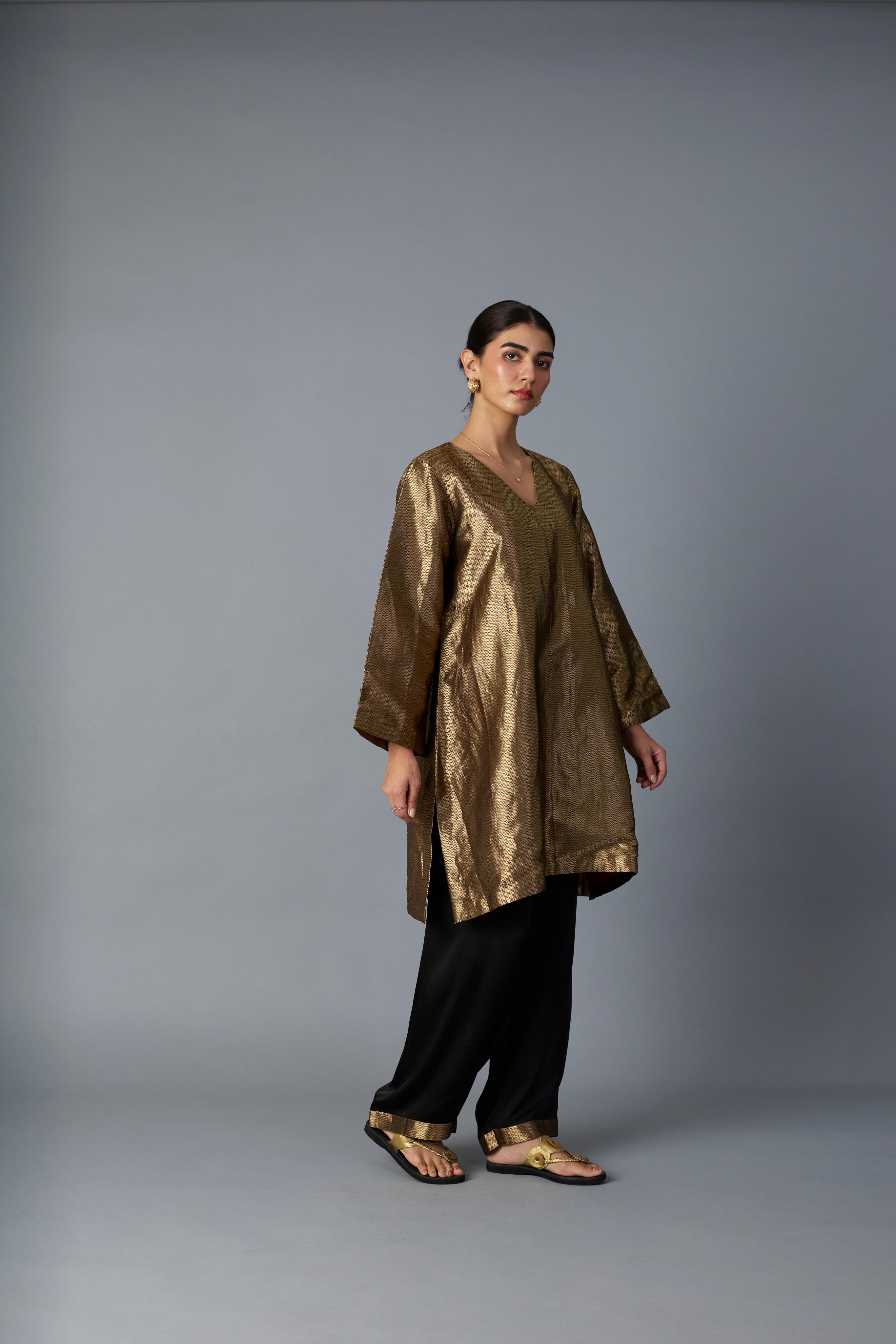 CHAMKILA KURTA