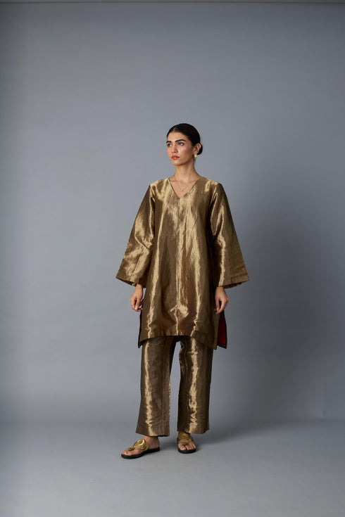 CHAMKILA KURTA & PANT SET