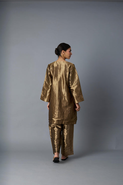 CHAMKILA KURTA & PANT SET