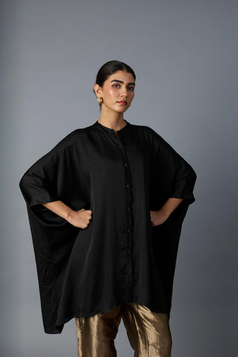 ZOHA ANTI-FIT SHIRT- BLACK