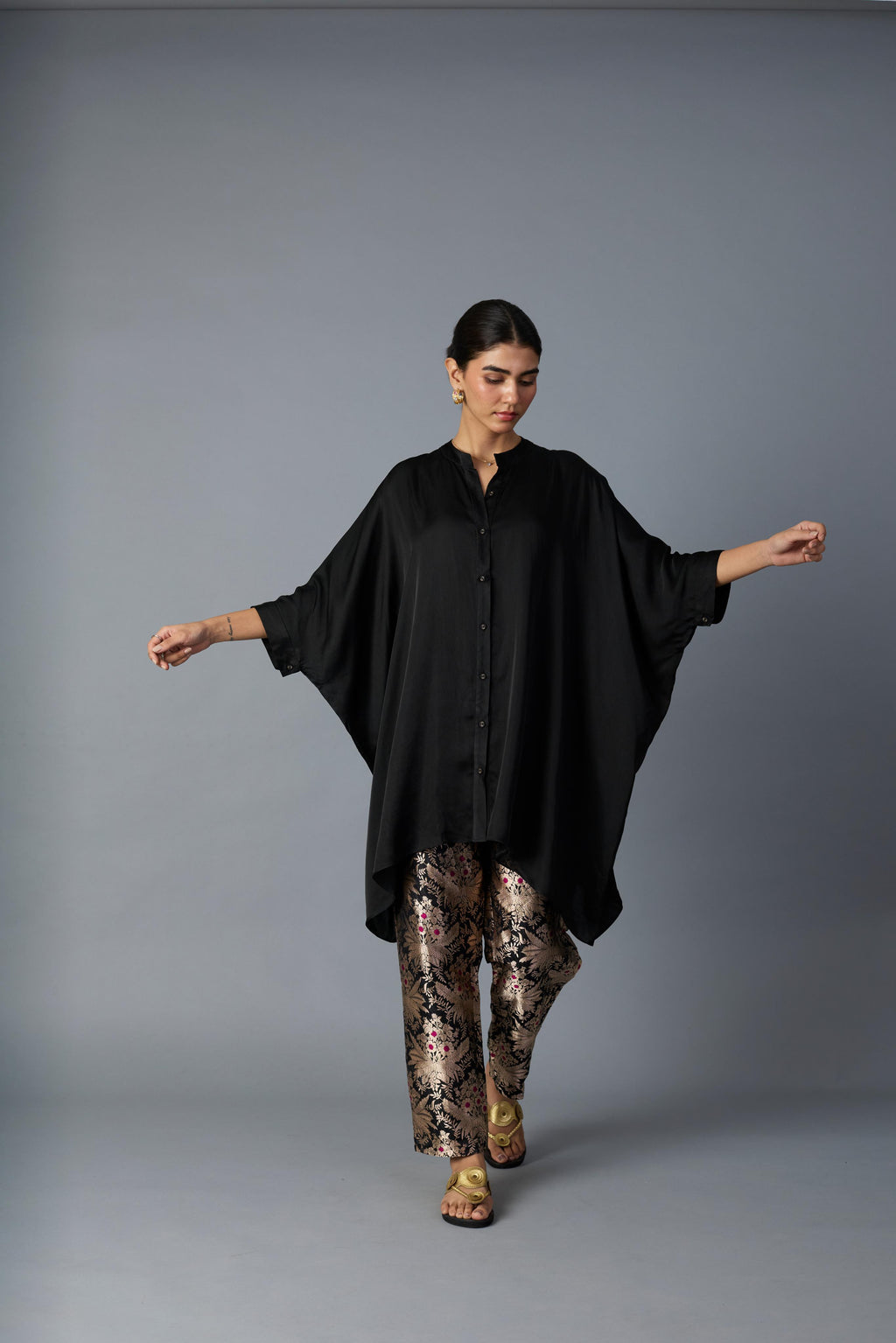 ZOHA & HAZARA SET- BLACK