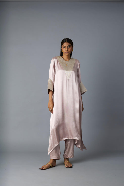 TIKONA CO-ORD SET LIGHT PINK ( SET OF TWO)