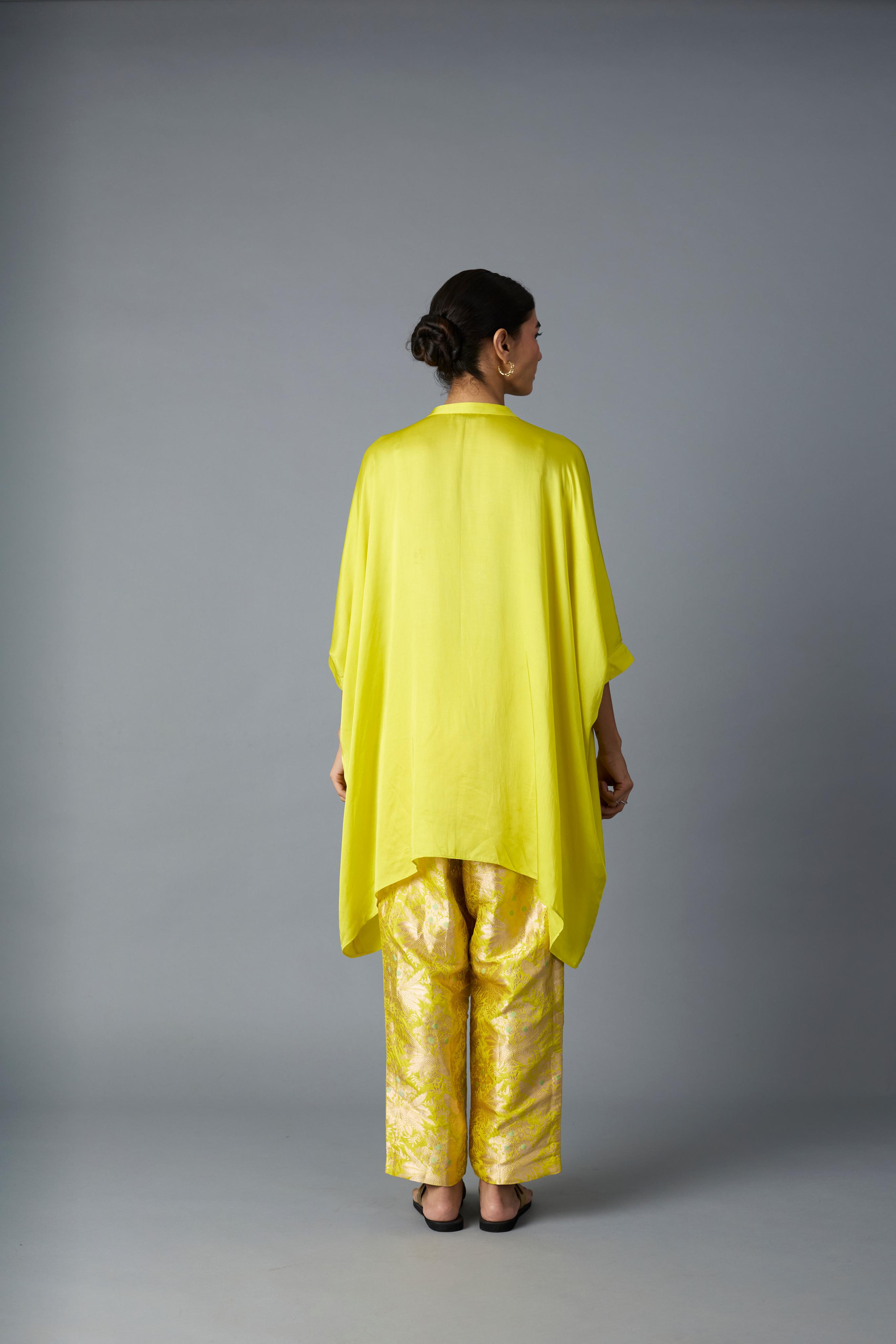 ZOHA ANTI FIT SHIRT LIME