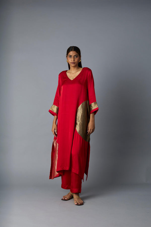 RANGOLI KAFTAN RED  (SET OF TWO)