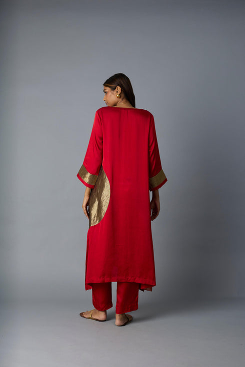 RANGOLI KAFTAN RED  (SET OF TWO)