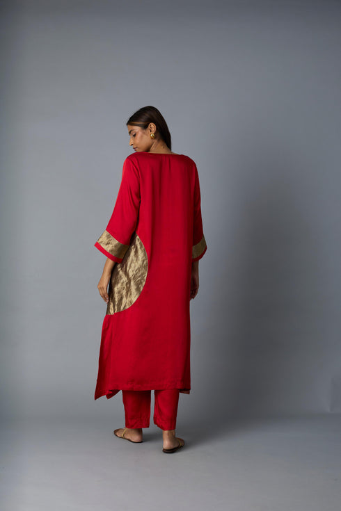 RANGOLI KAFTAN RED  (SET OF TWO)
