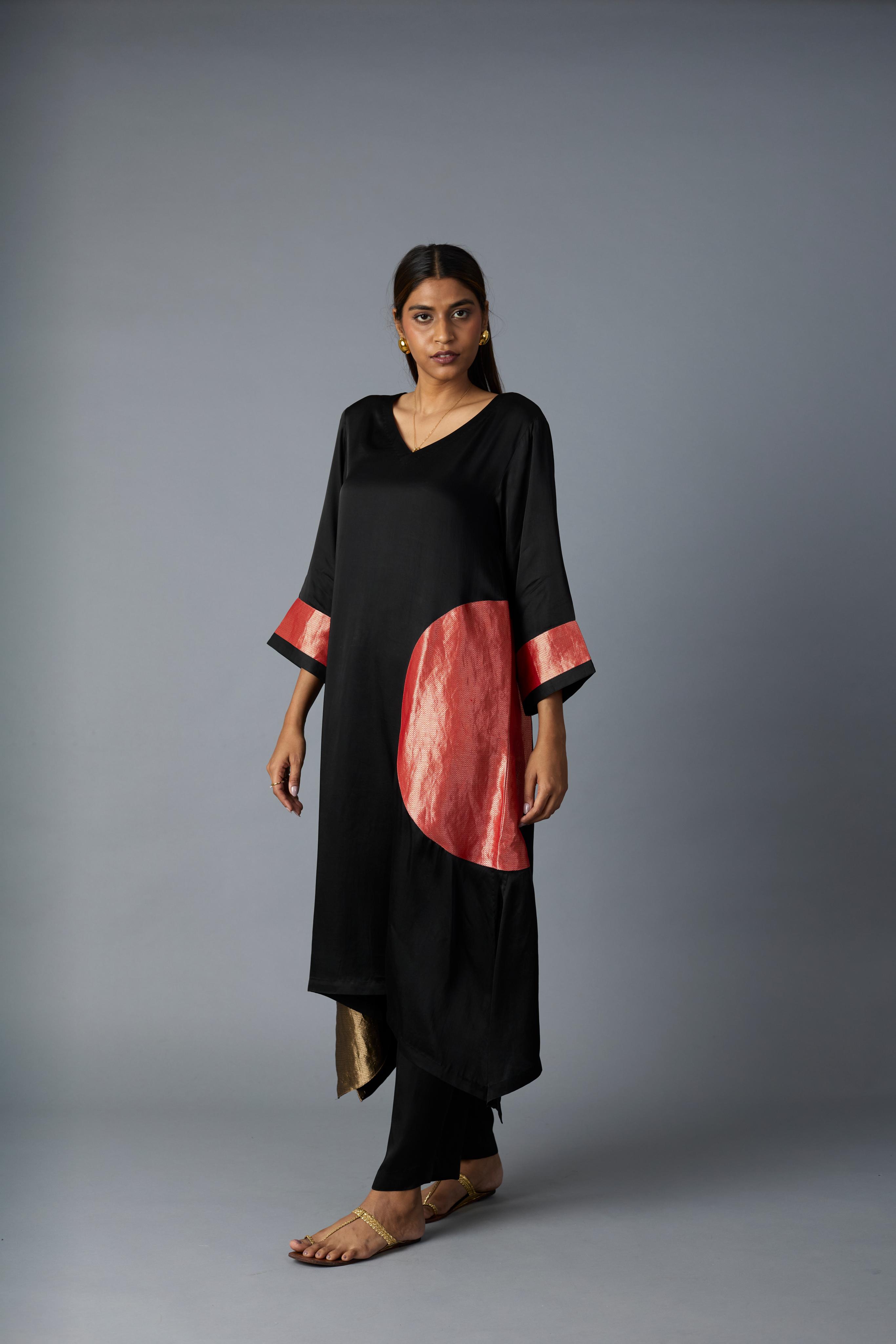 RANGOLI KAFTAN (SET OF TWO)