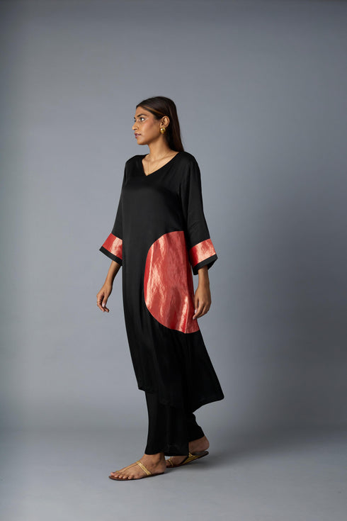 RANGOLI KAFTAN (SET OF TWO)