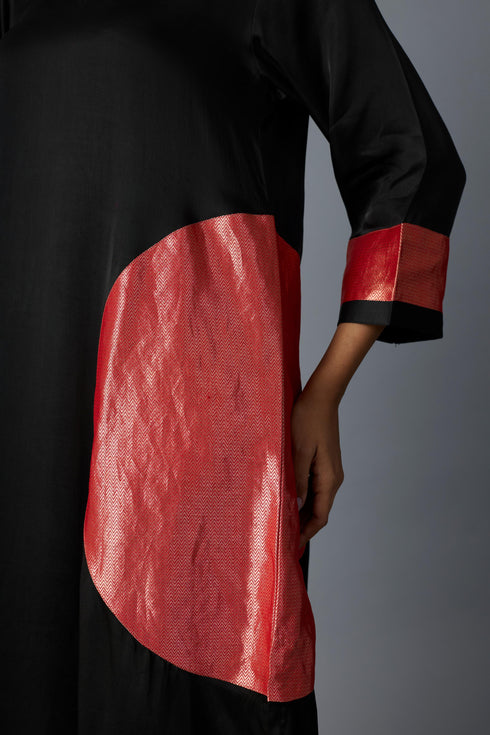 RANGOLI KAFTAN (SET OF TWO)