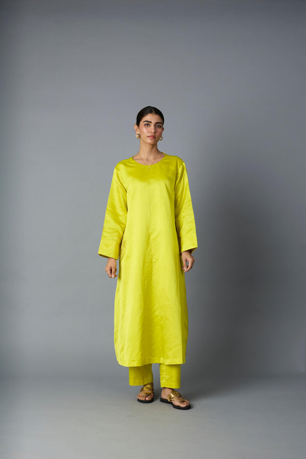 GEET SILK KURTA SET YELLOW (SET OF TWO )