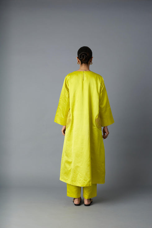 GEET SILK KURTA SET YELLOW (SET OF TWO )