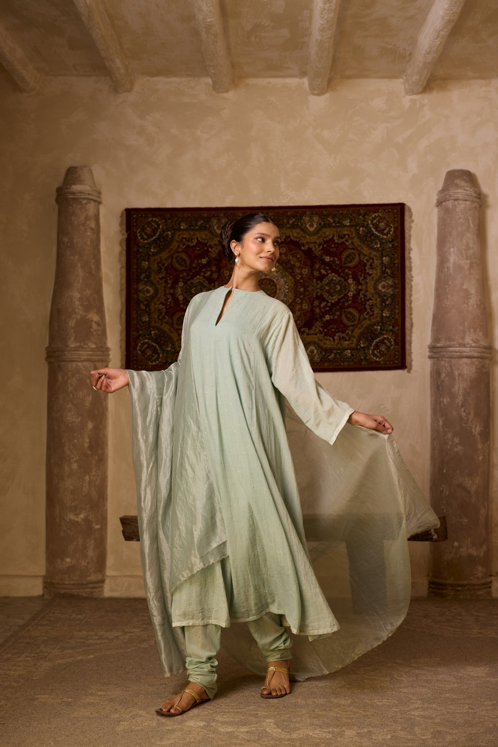 NOOR KALIDAR KURTA SET (SET OF THREE )