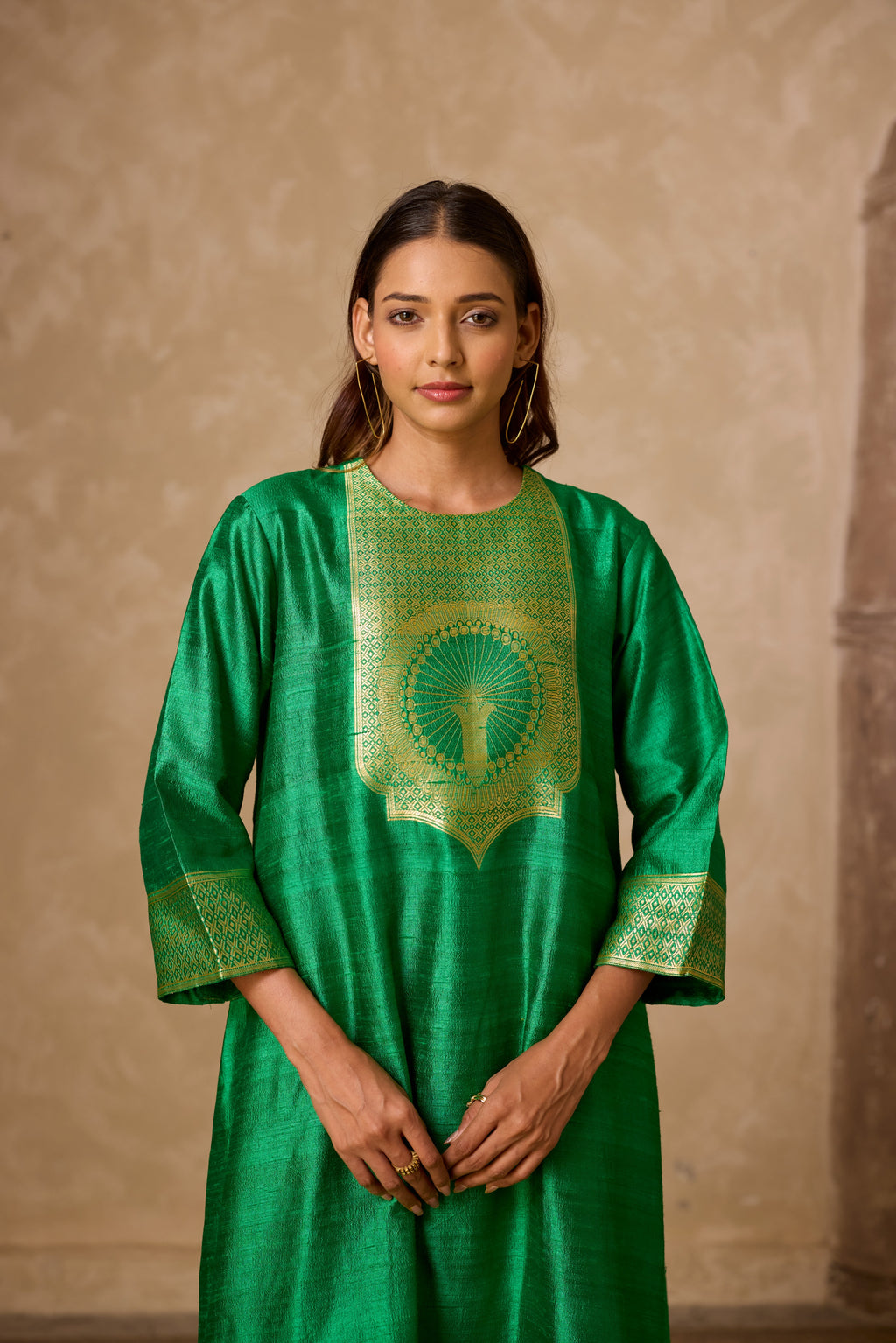 ADA RO SILK KURTA SET GREEN