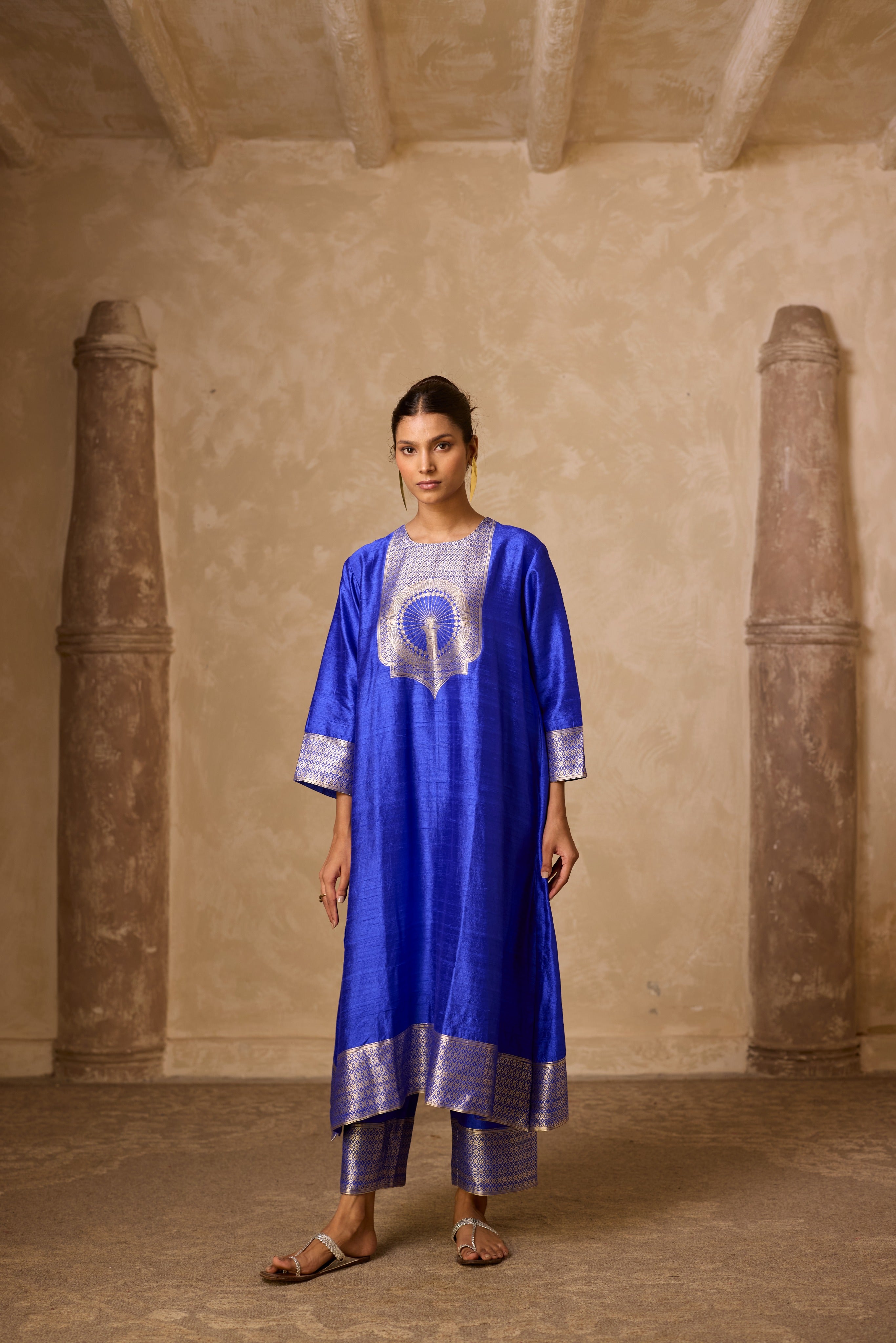 ADA RO SILK KURTA SET ROYAL BLUE