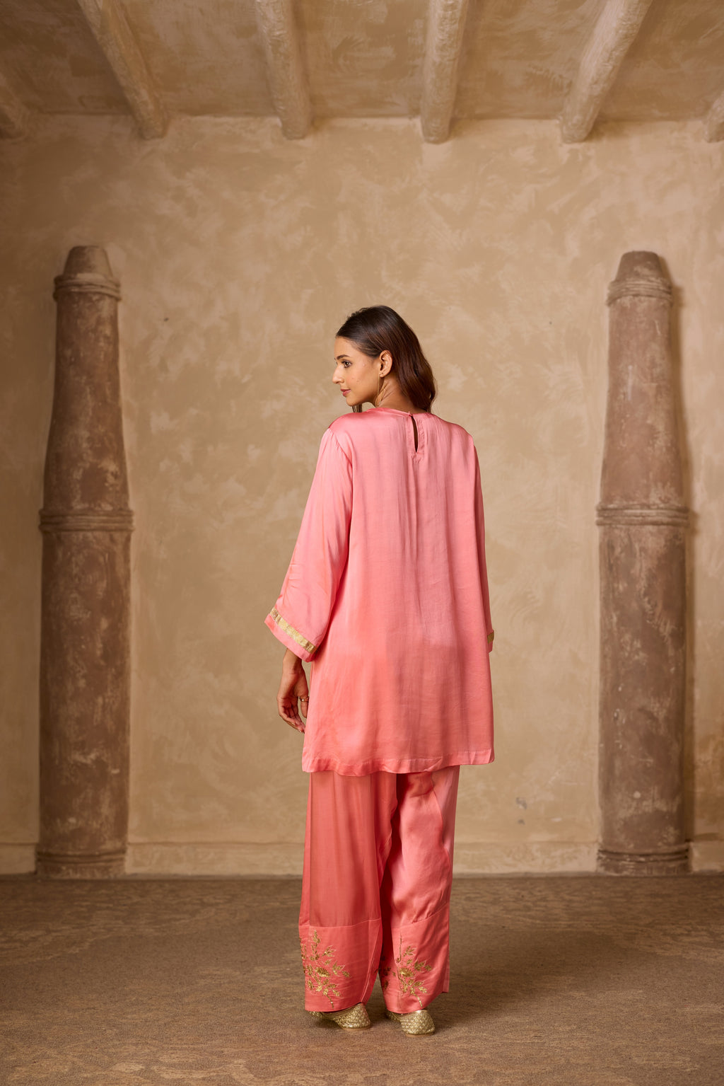 NAAZ FARSHI SET ROSE PINK