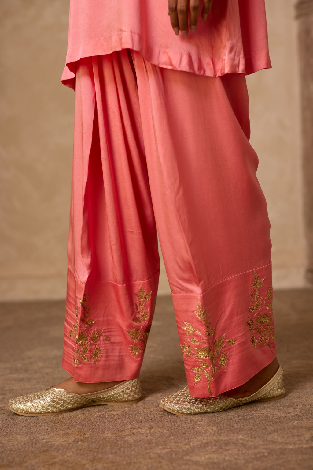 NAAZ FARSHI SET ROSE PINK