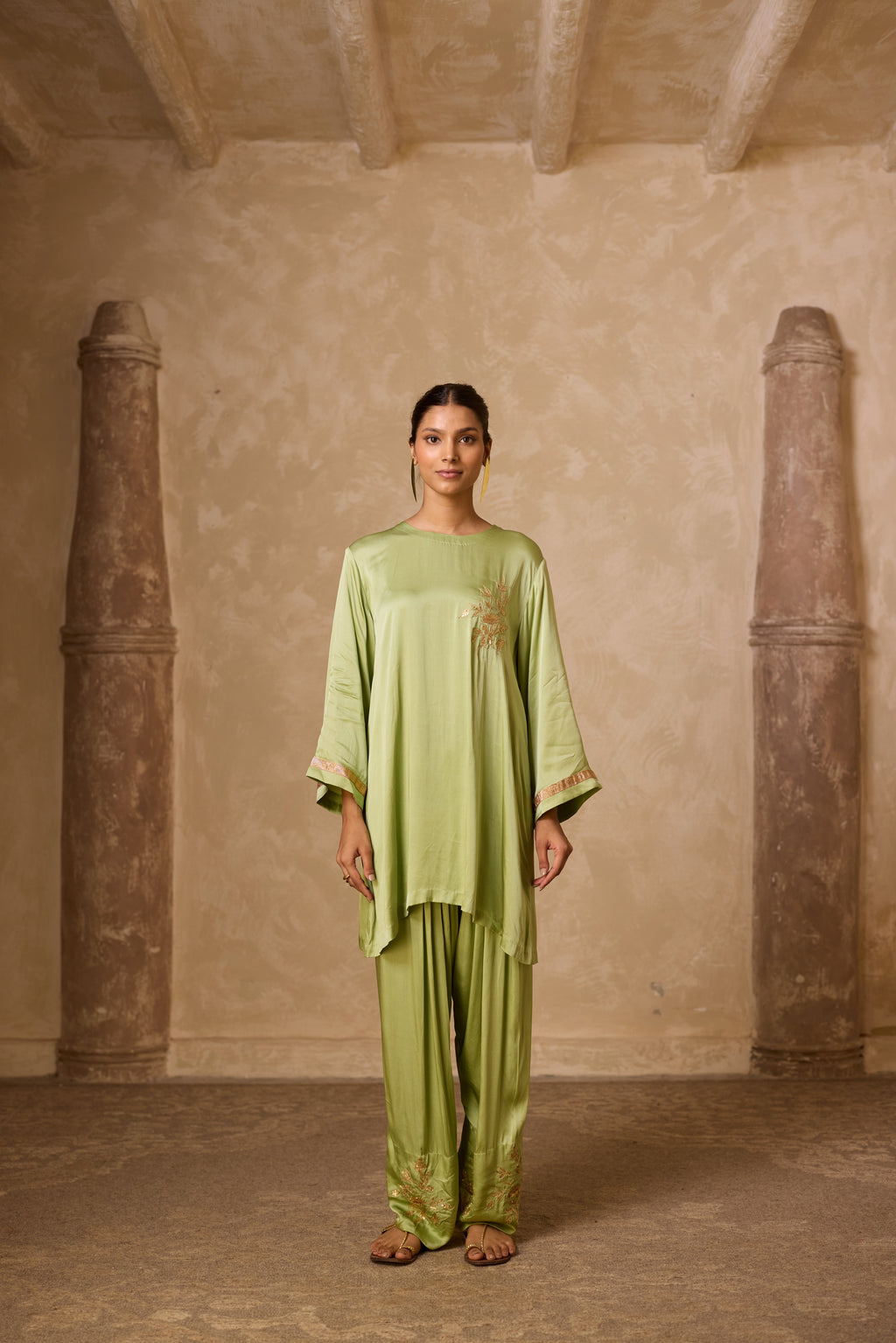 NAAZ FARSHI SET SAGE