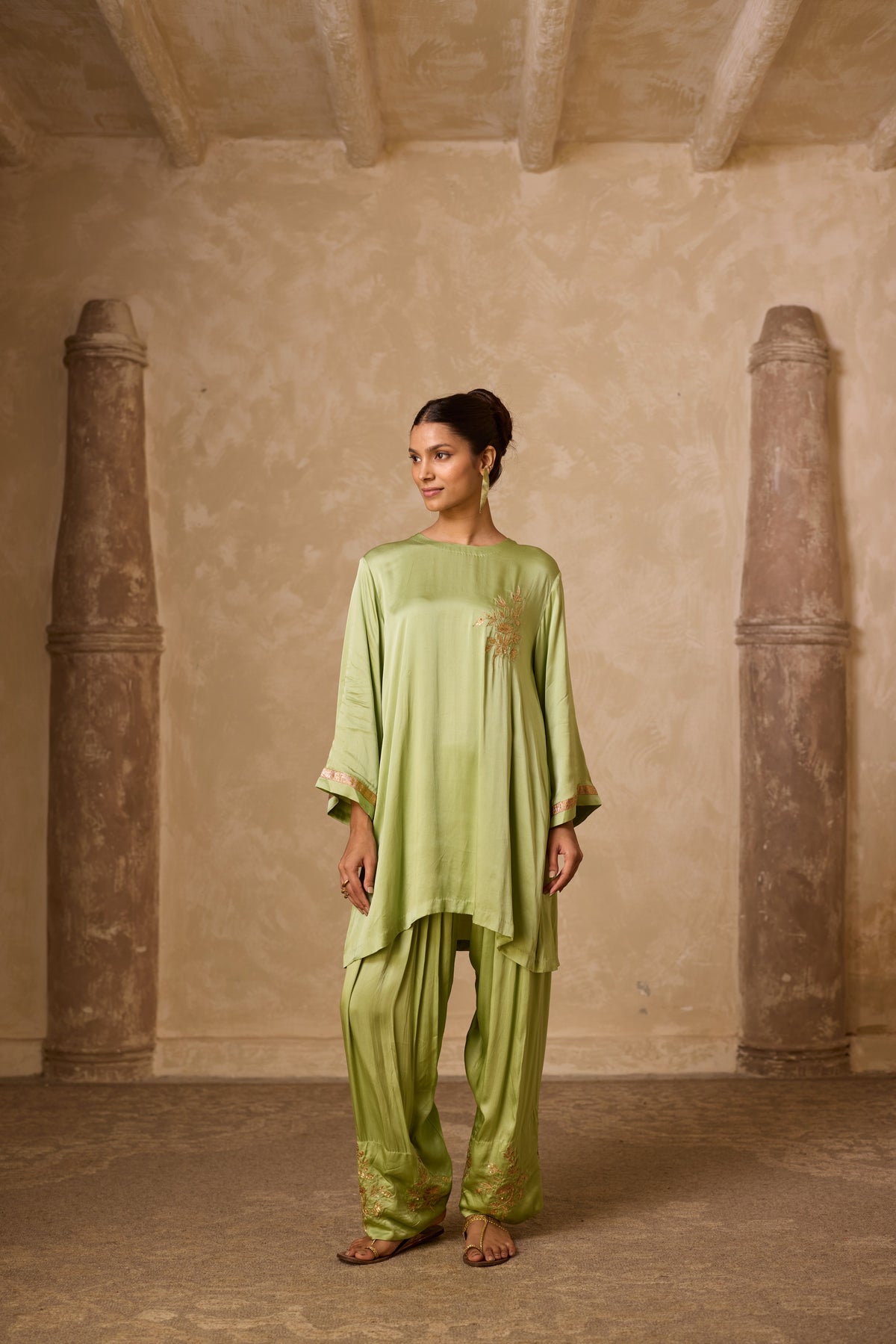 NAAZ FARSHI SET SAGE