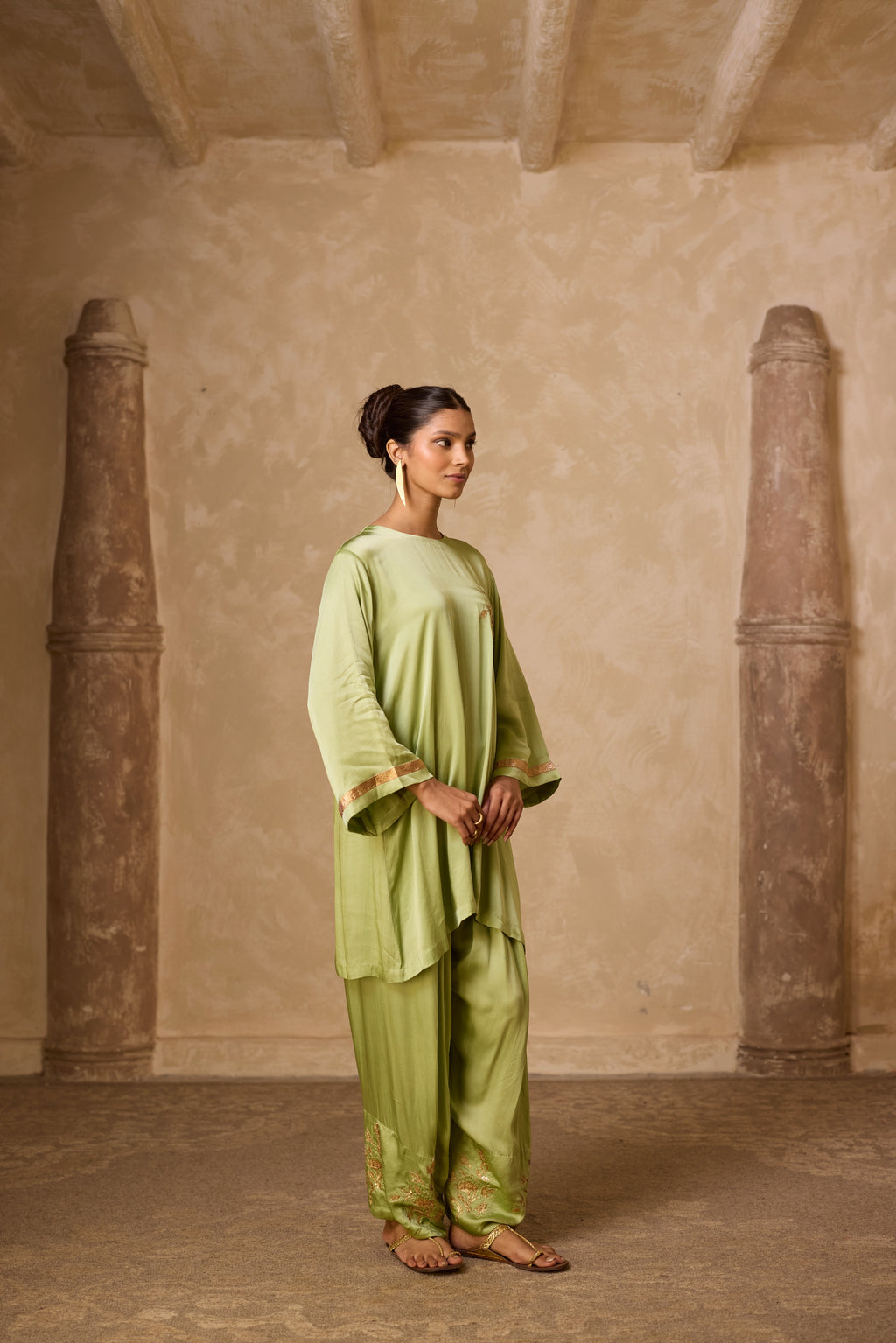 NAAZ FARSHI SET SAGE