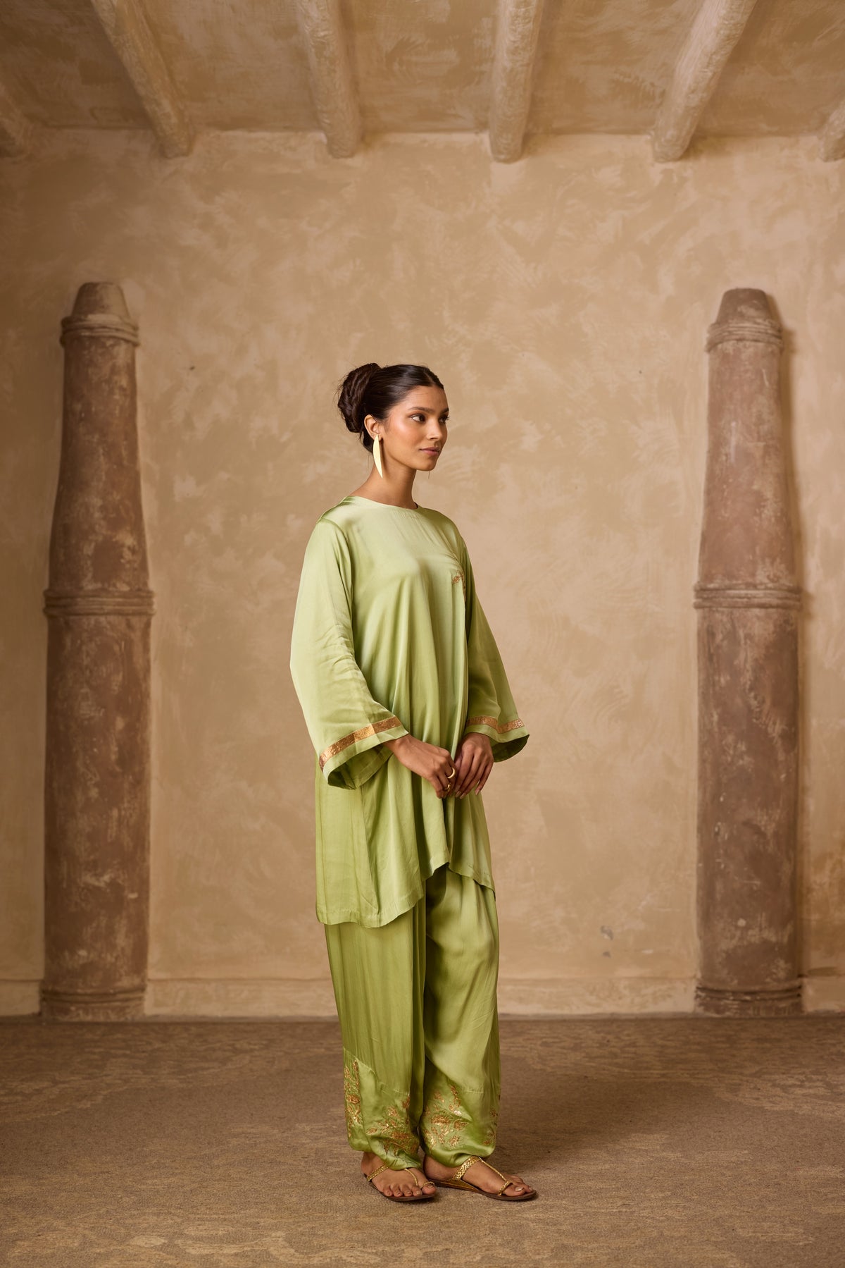 NAAZ FARSHI SET SAGE