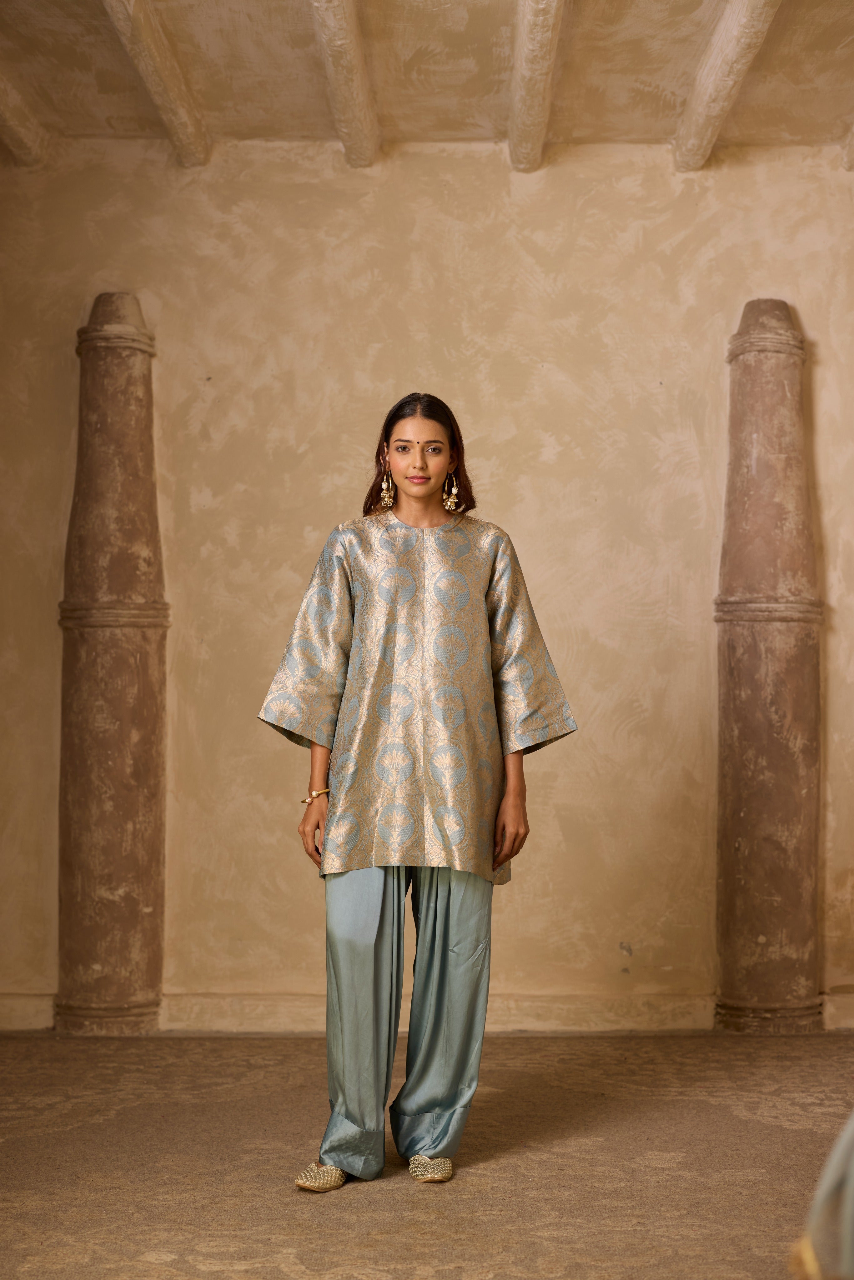 NAAZ FARSHI SET POWDER BLUE (SET OF THREE)