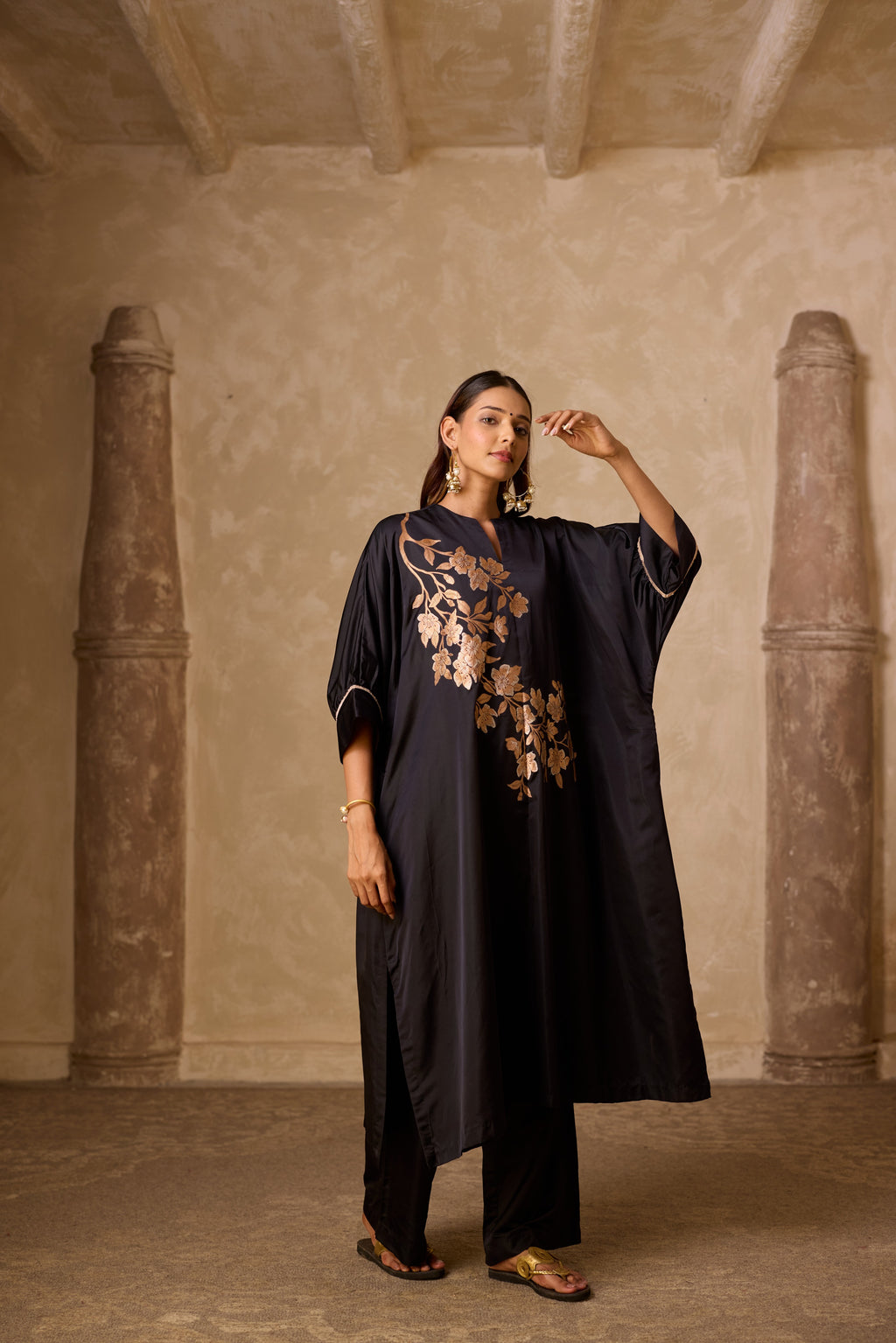 PHOOL KAFTAN SET BLACK