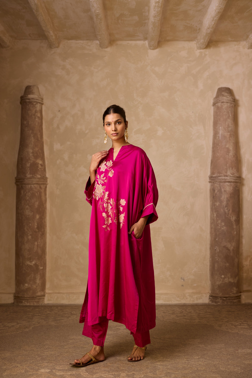 PHOOL KAFTAN SET PINK