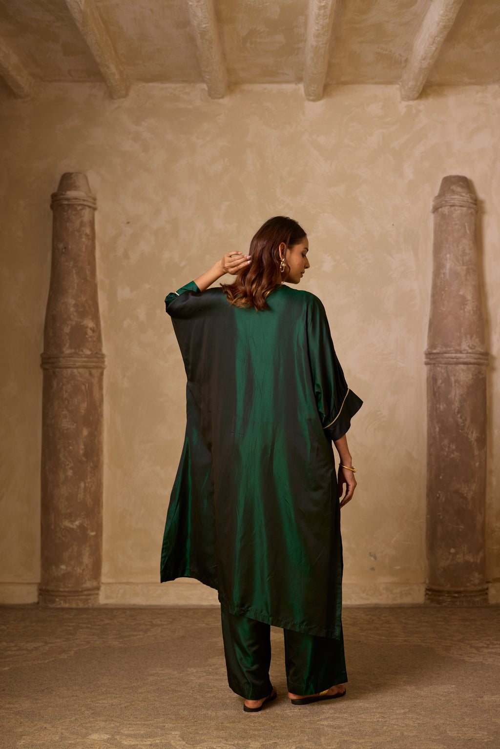 PHOOL KAFTAN SET GREEN