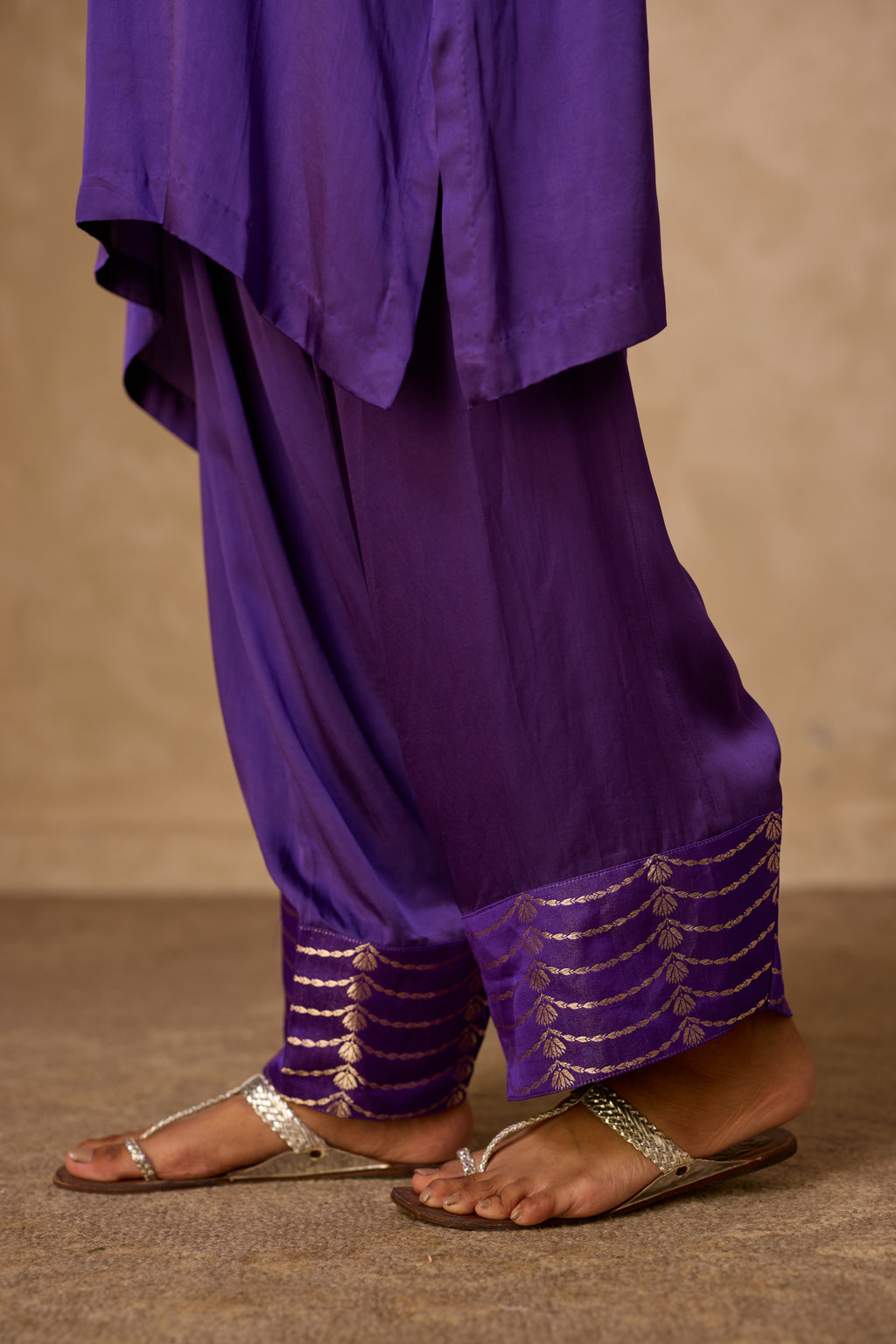 NAAZ FARSHI KURTA SET (SET OF 3)