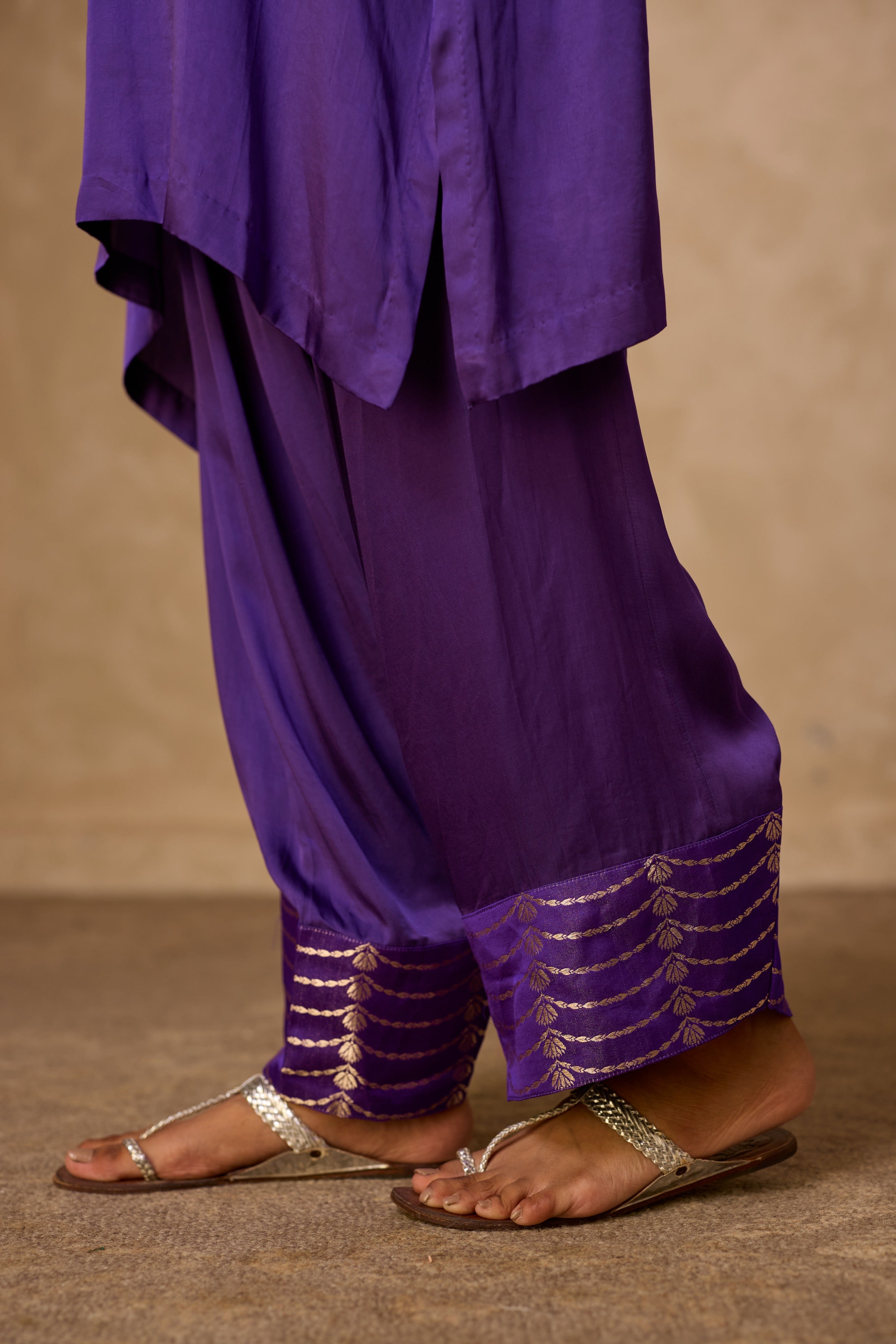 NAAZ FARSHI KURTA SET (SET OF 3)
