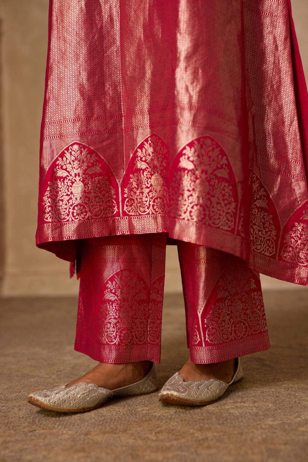 ADA SILK KURTA SET PINK