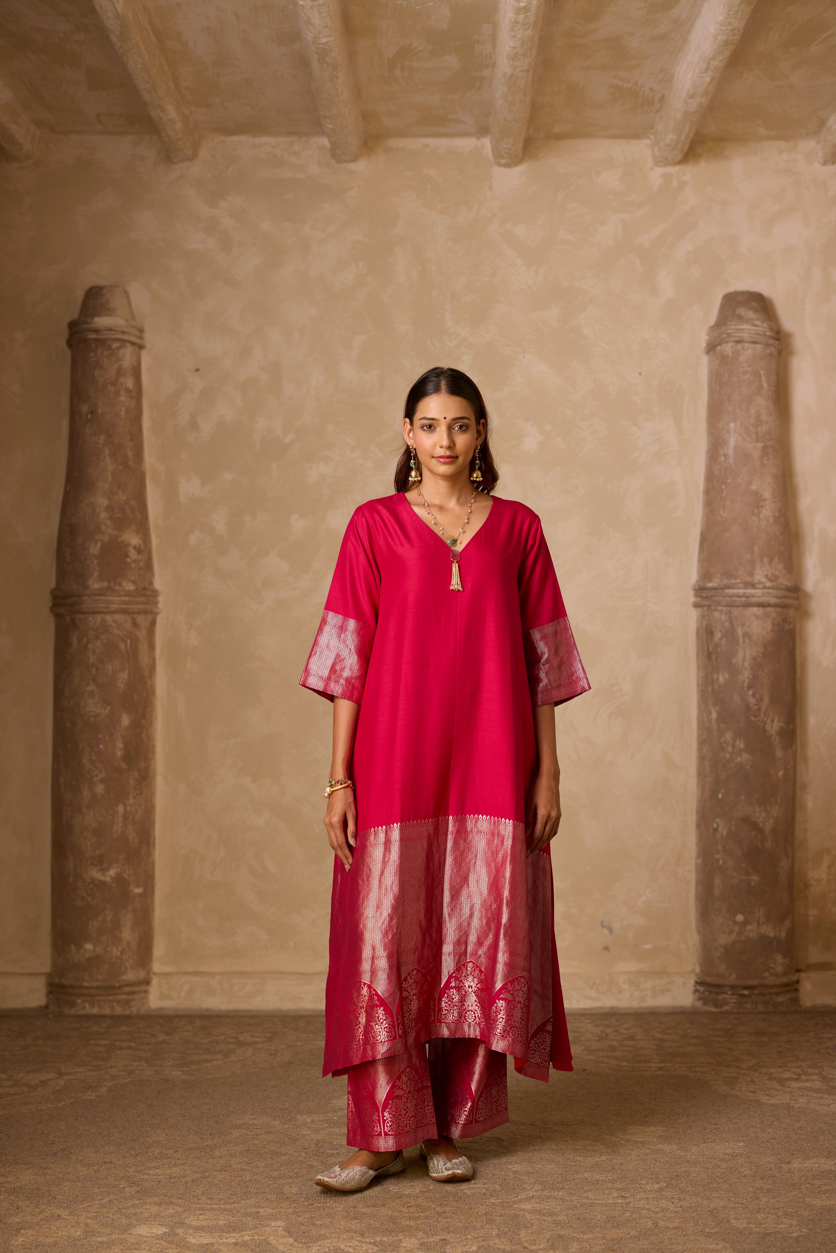 ADA SILK KURTA SET PINK