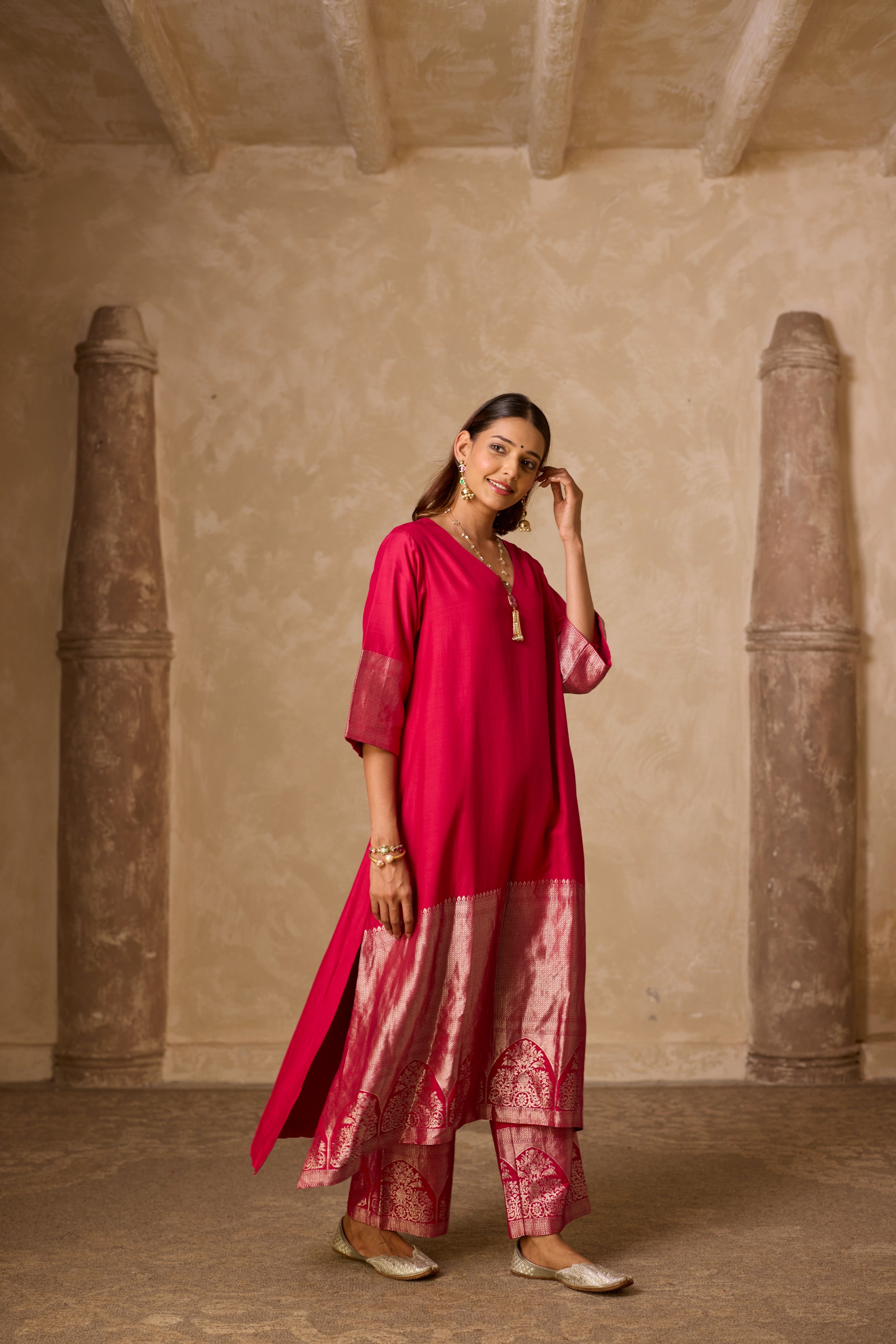 ADA SILK KURTA SET PINK