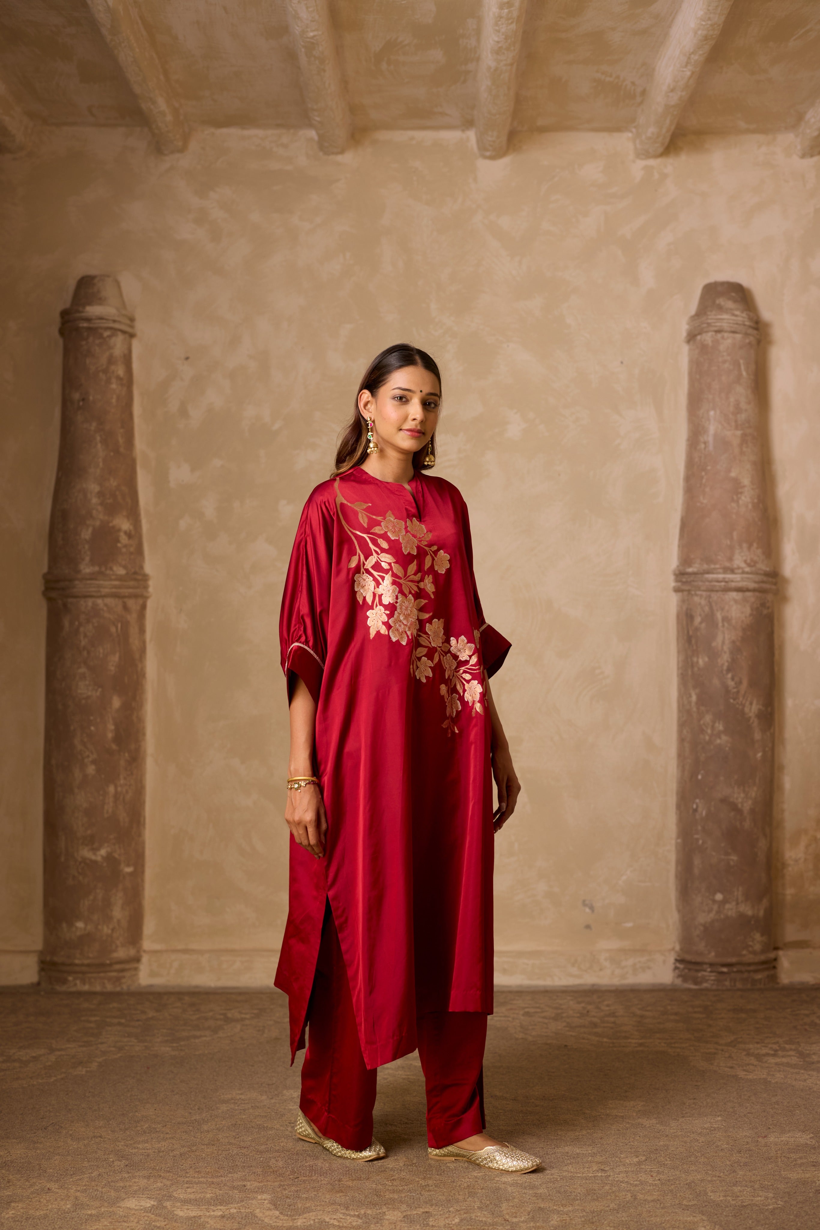 PHOOL KAFTAN SET RED
