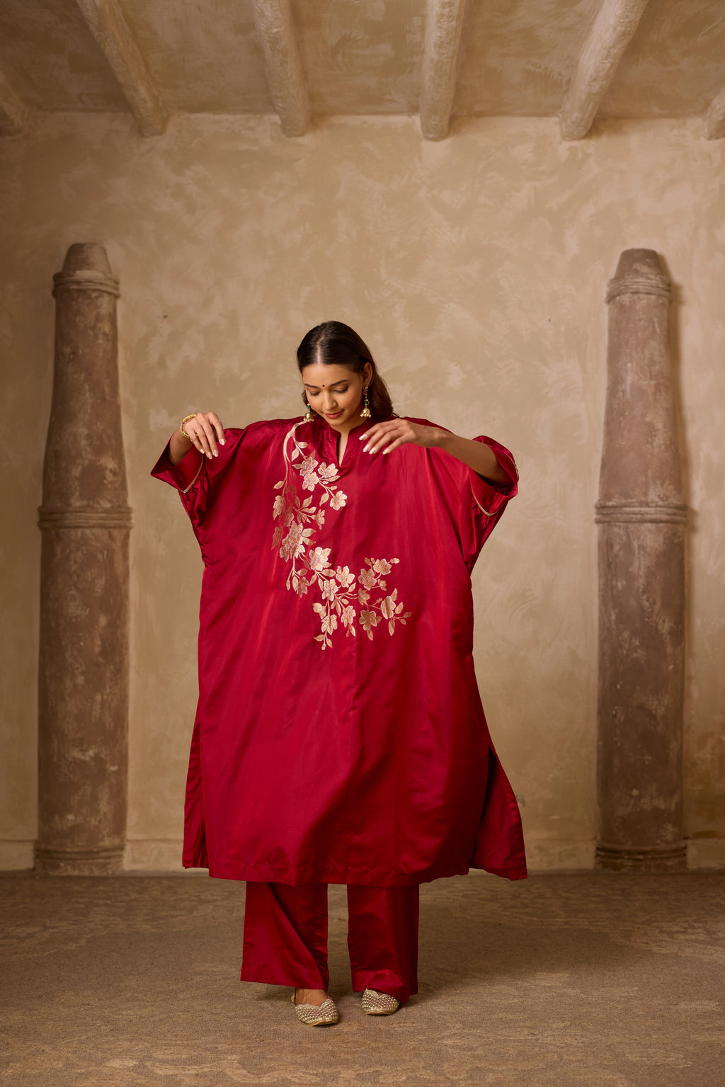 PHOOL KAFTAN SET RED
