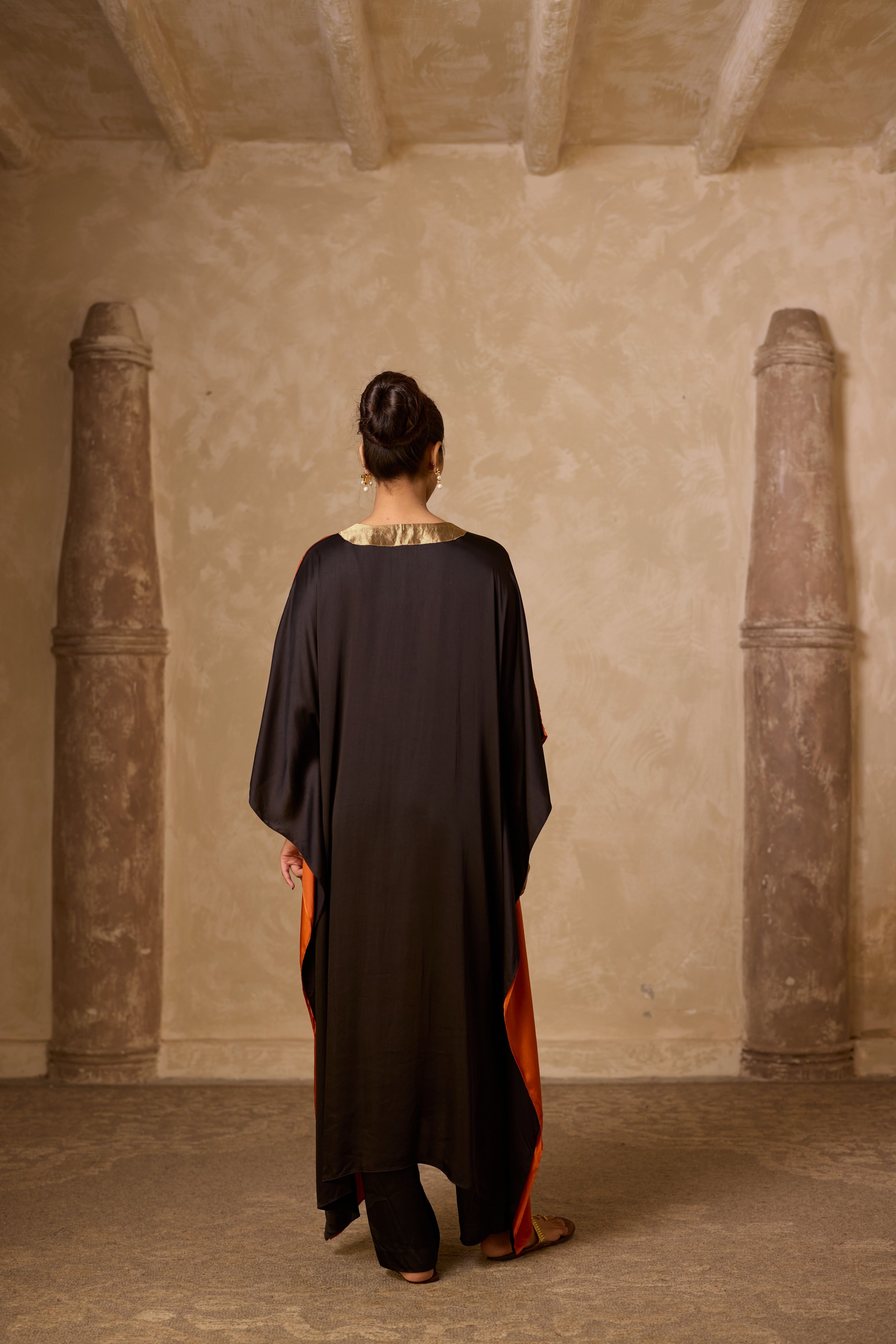 HAAR KAFTAN RUST & BLACK