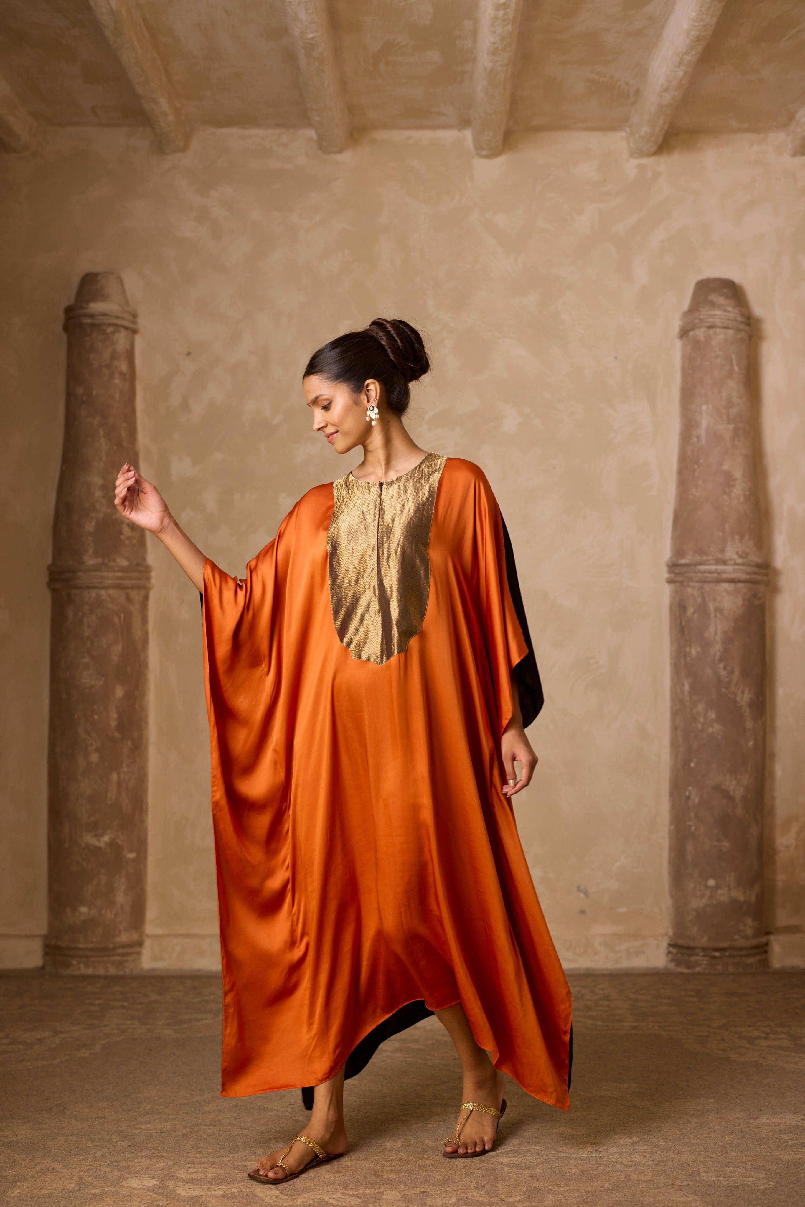 HAAR KAFTAN RUST & BLACK