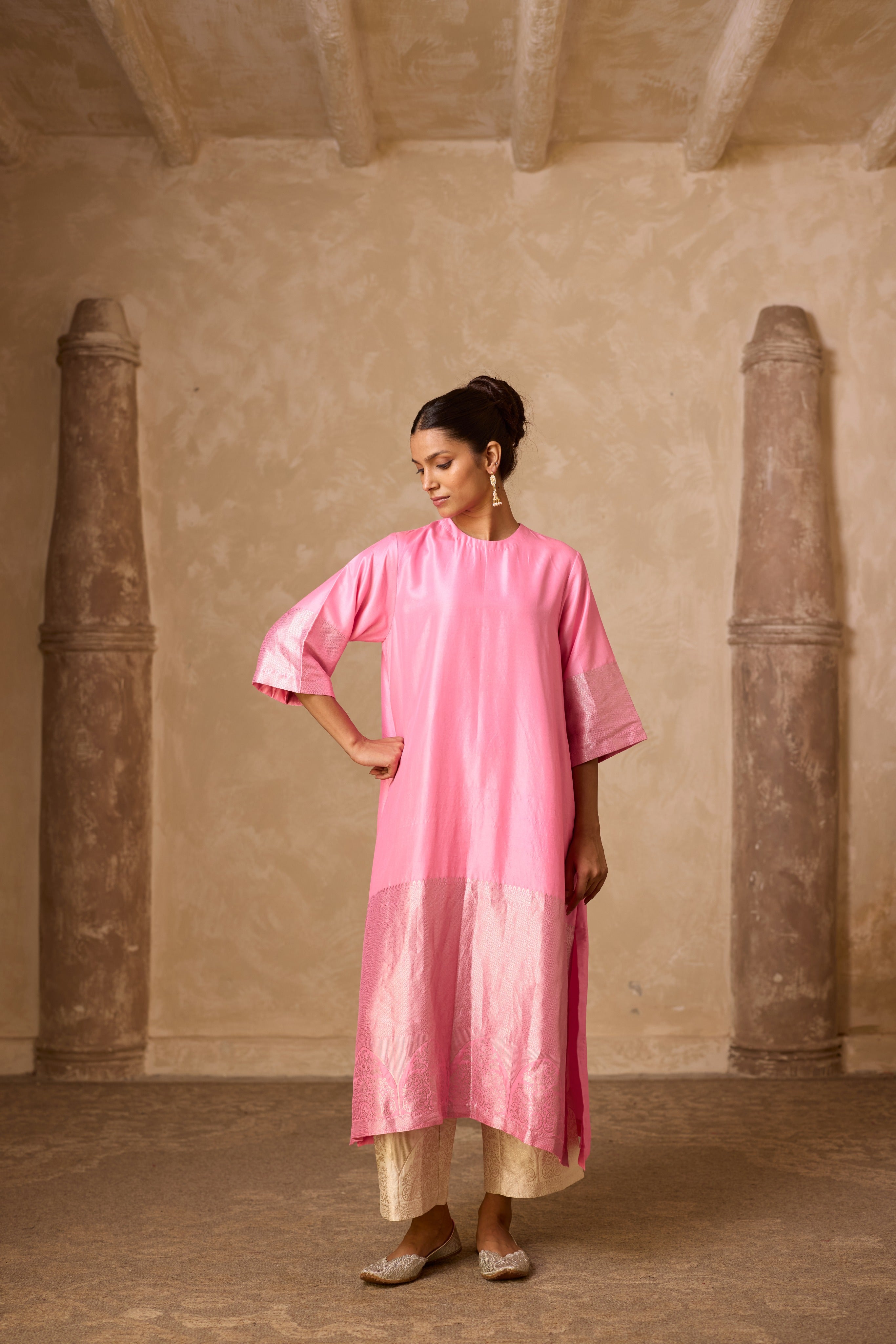 ADA SILK KURTA SET PINK