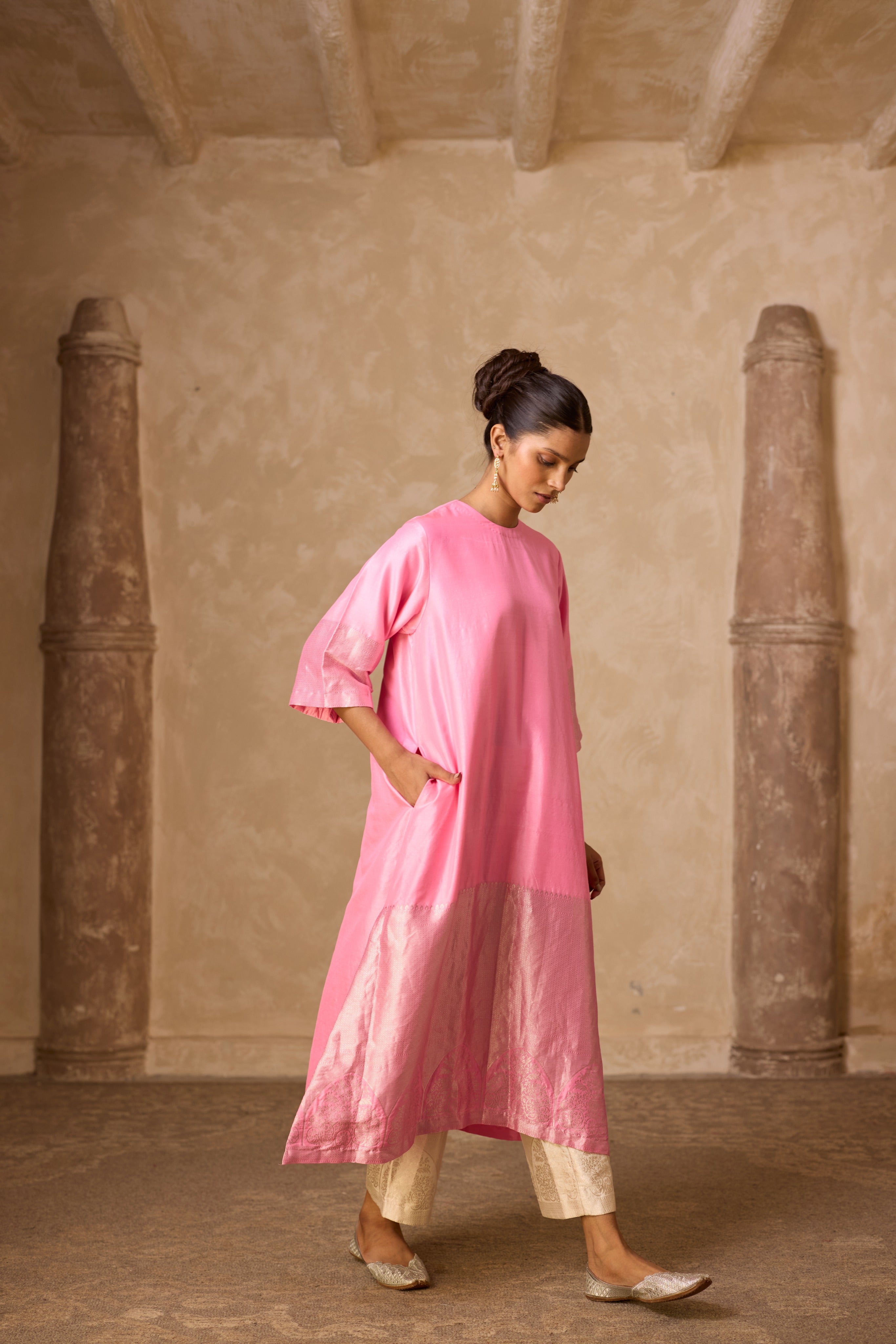 ADA SILK KURTA SET PINK