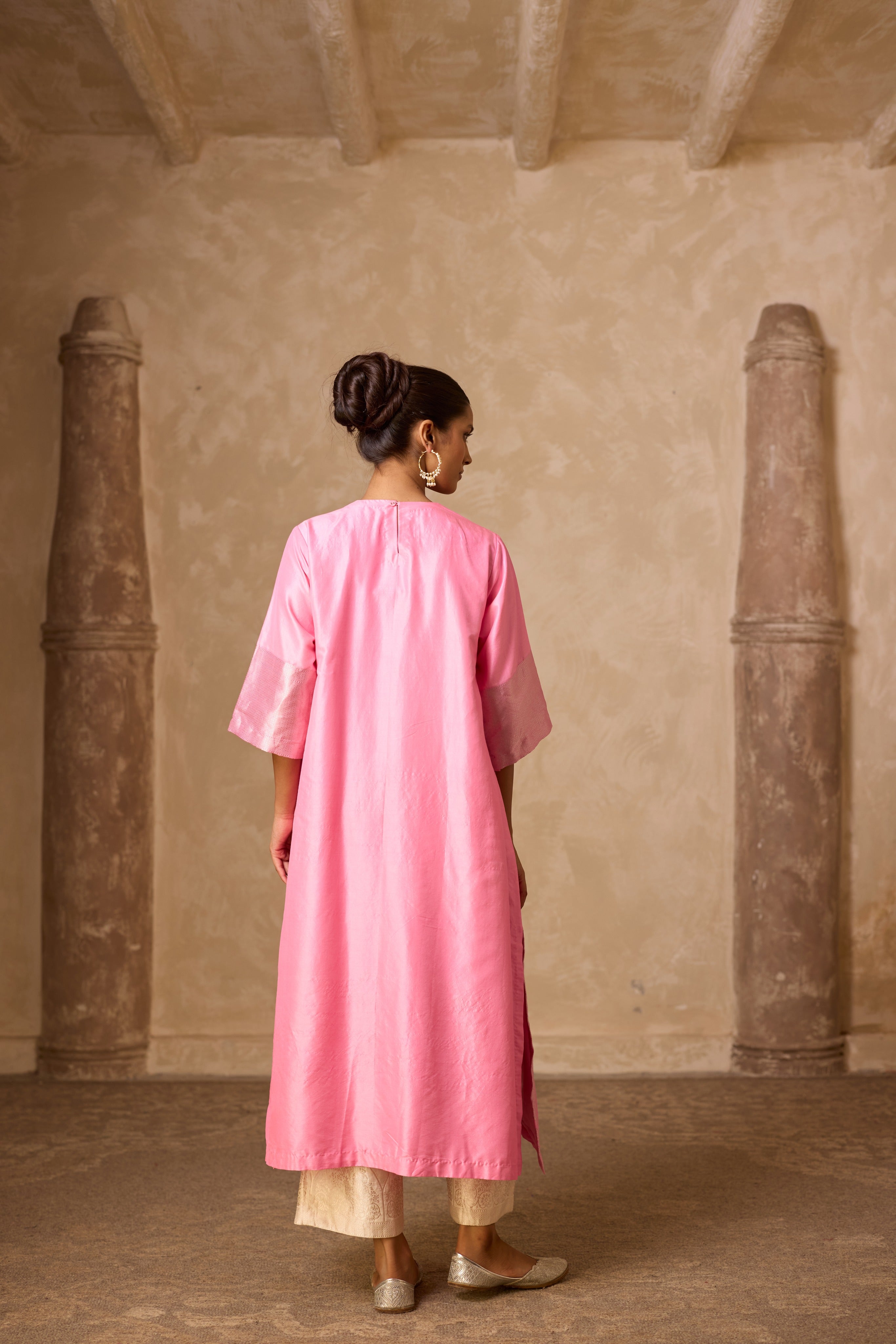 ADA SILK KURTA SET PINK