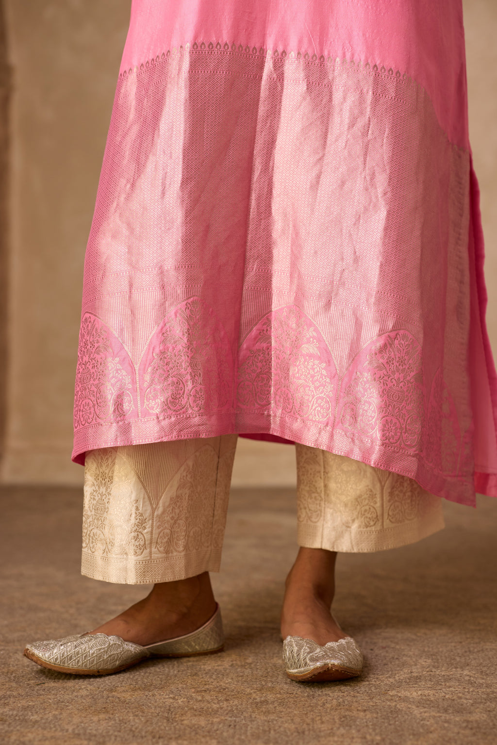 ADA SILK KURTA SET PINK