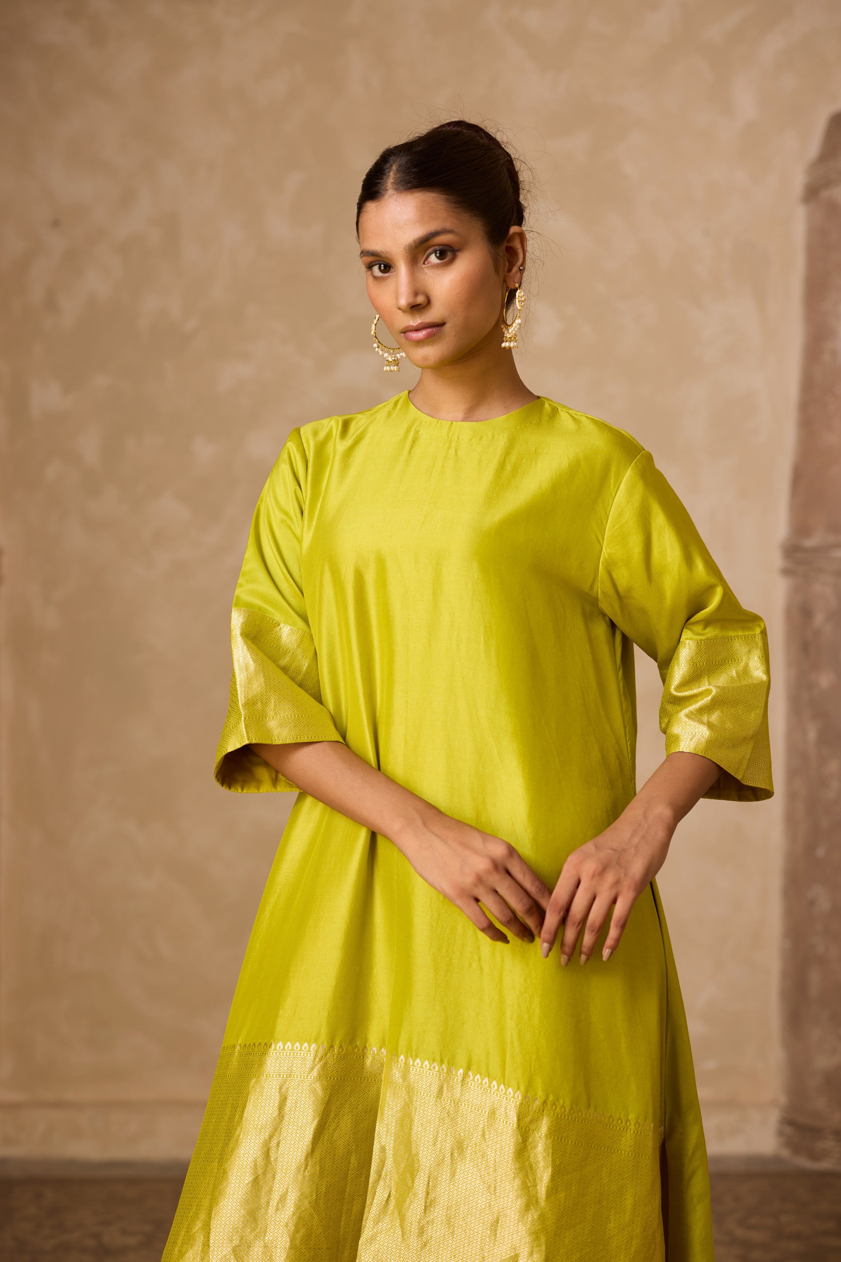 ADA SILK KURTA SET LIME GREEN